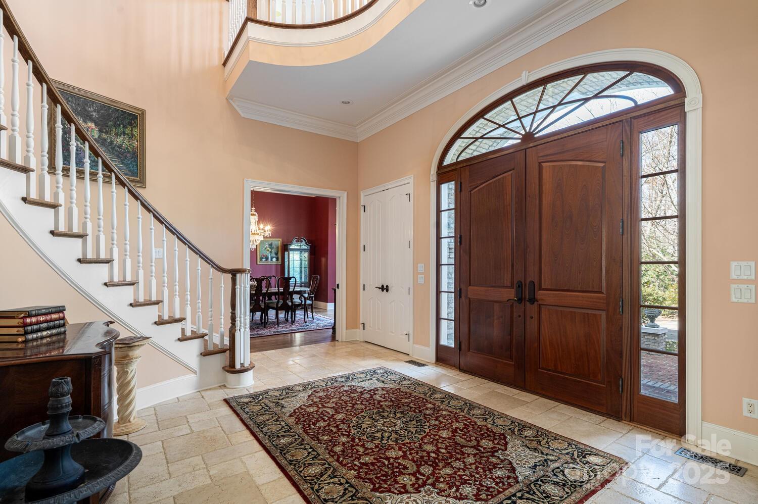 150 Rainbow View Drive