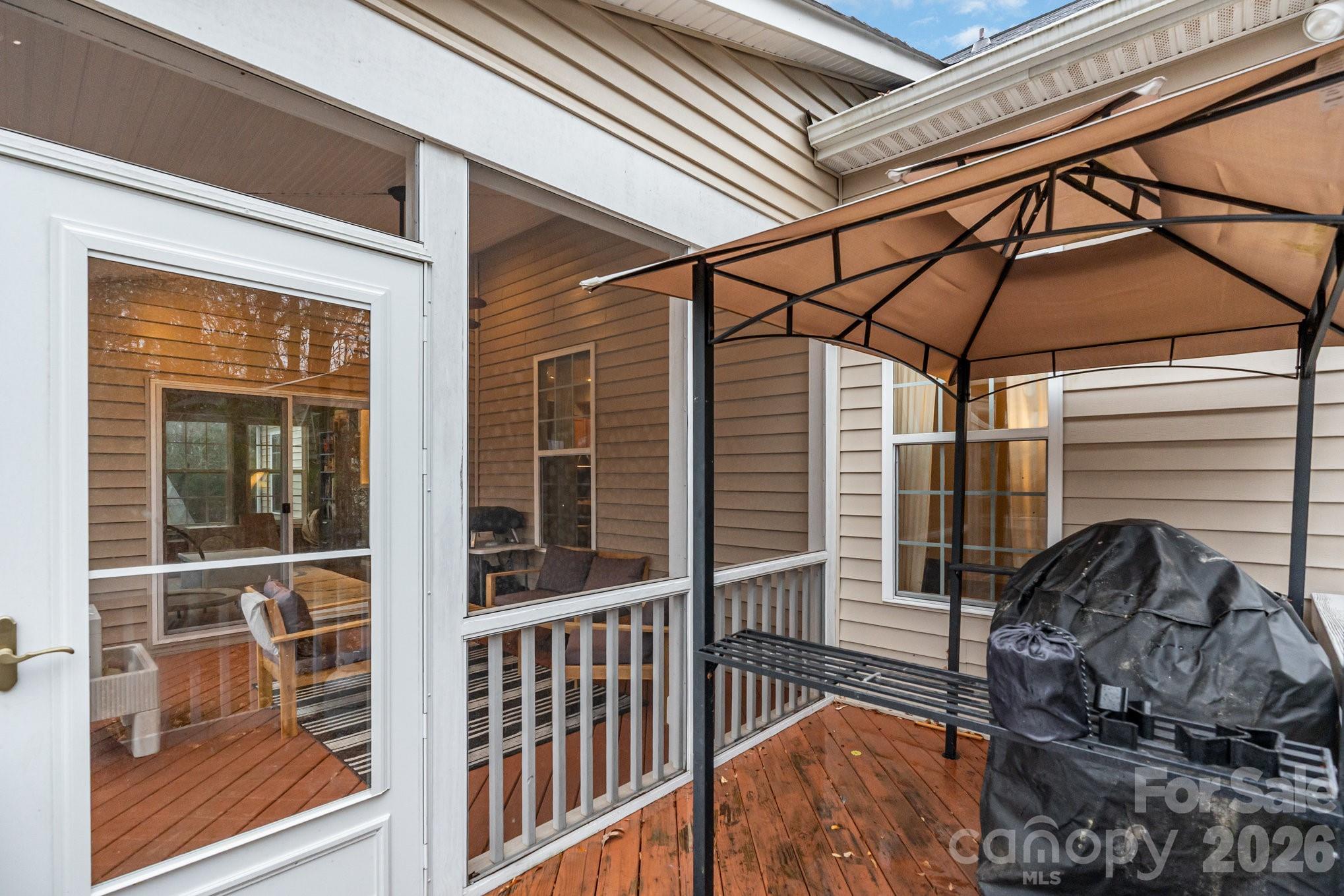 Somerset At Autumn Cove - Residential