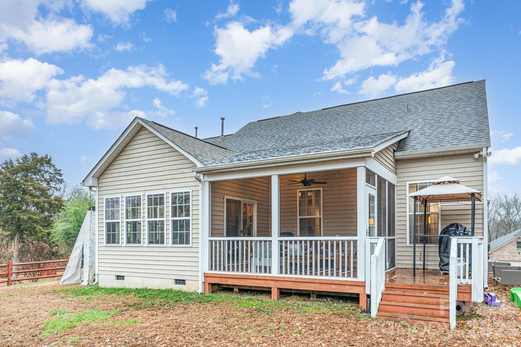 Somerset At Autumn Cove - Residential