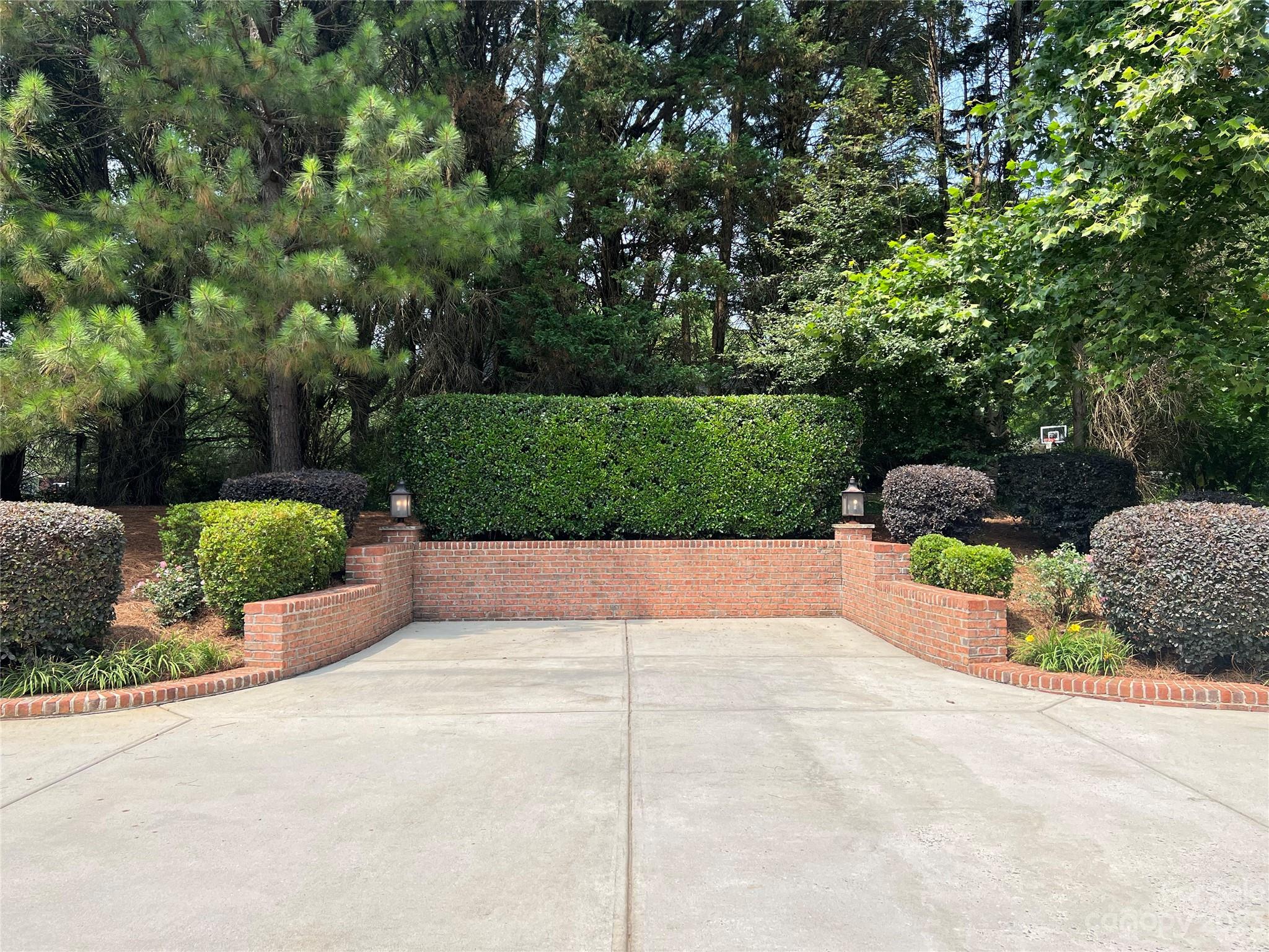 Sharon Forest - Residential