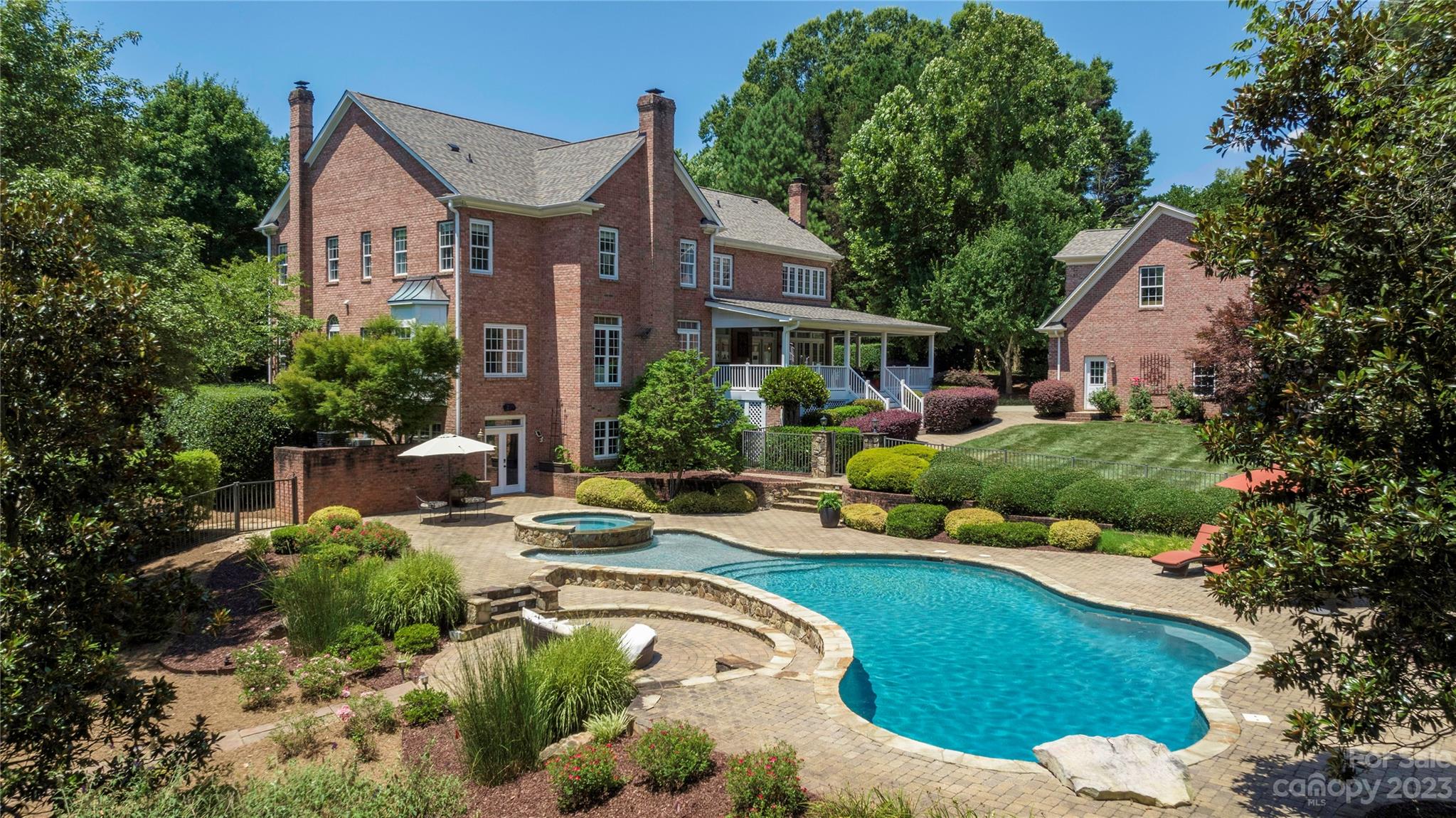 Sharon Forest - Residential