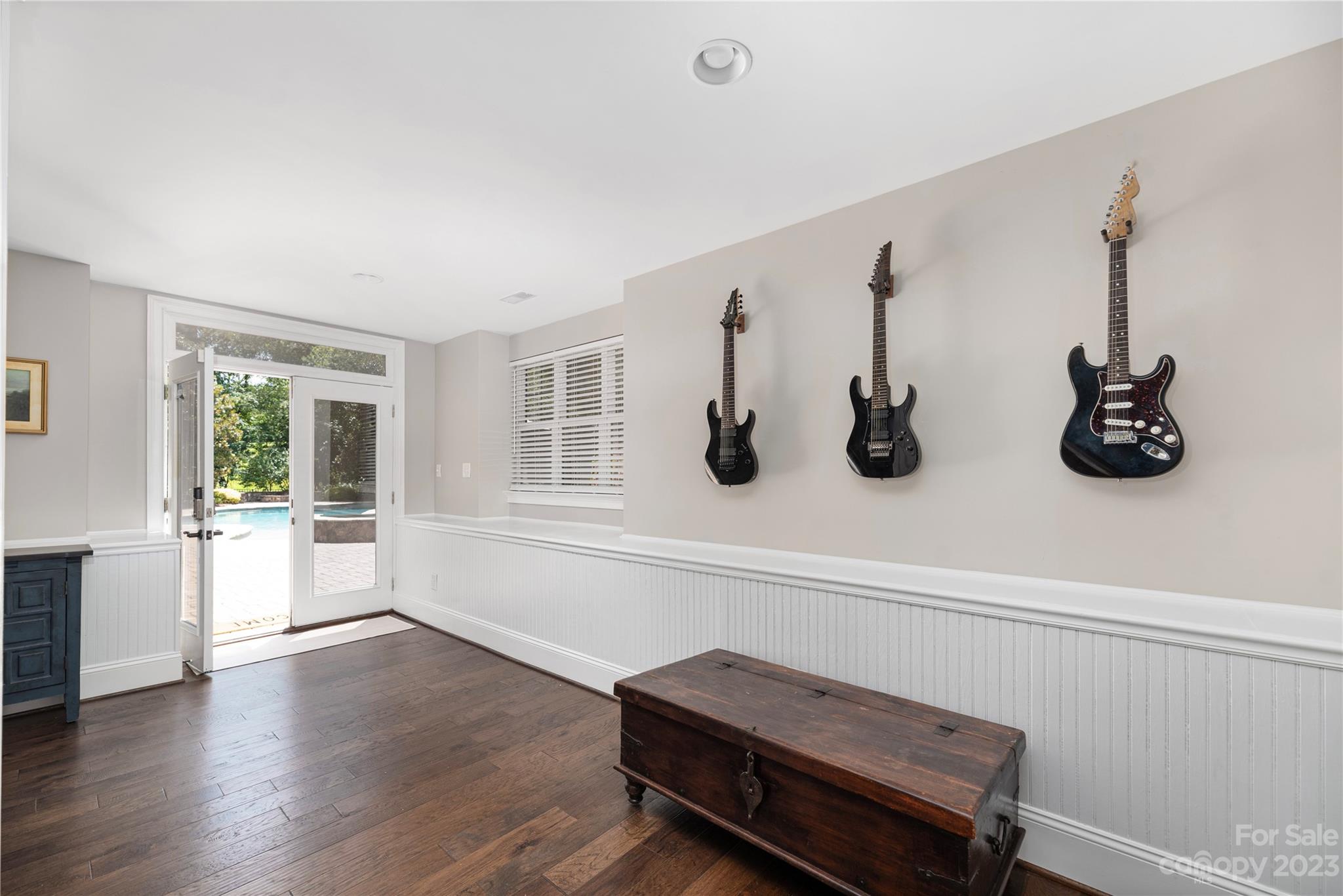 Sharon Forest - Residential