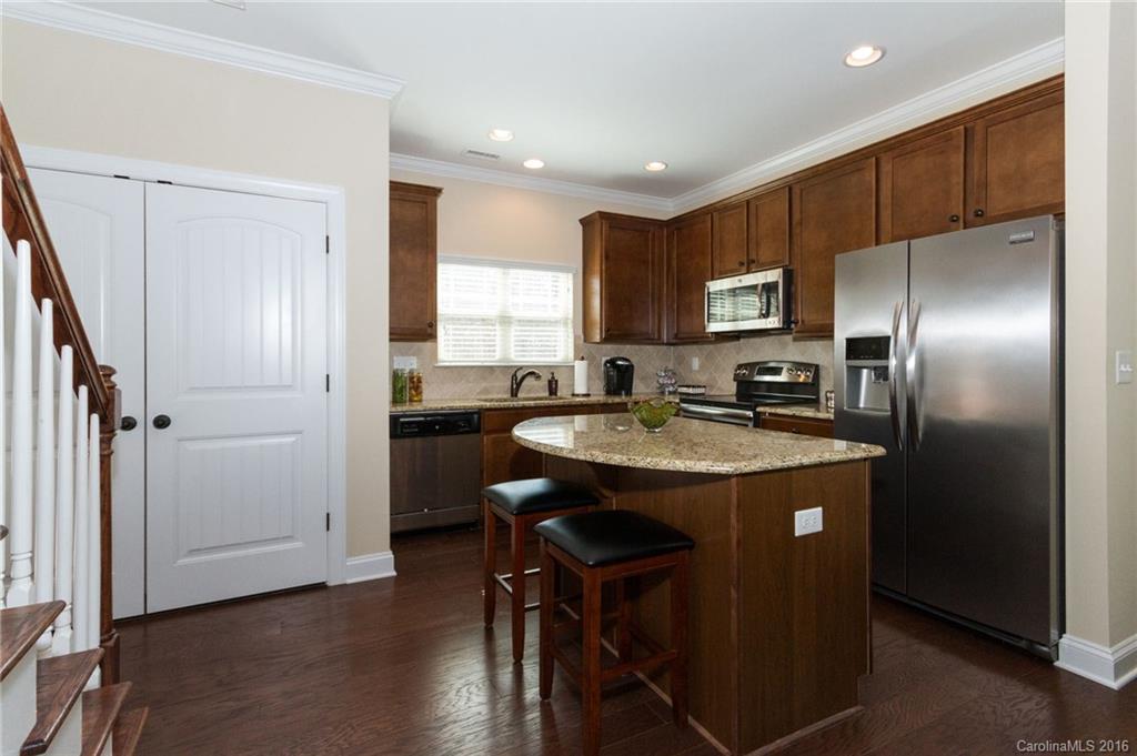 Emerald Green - Residential