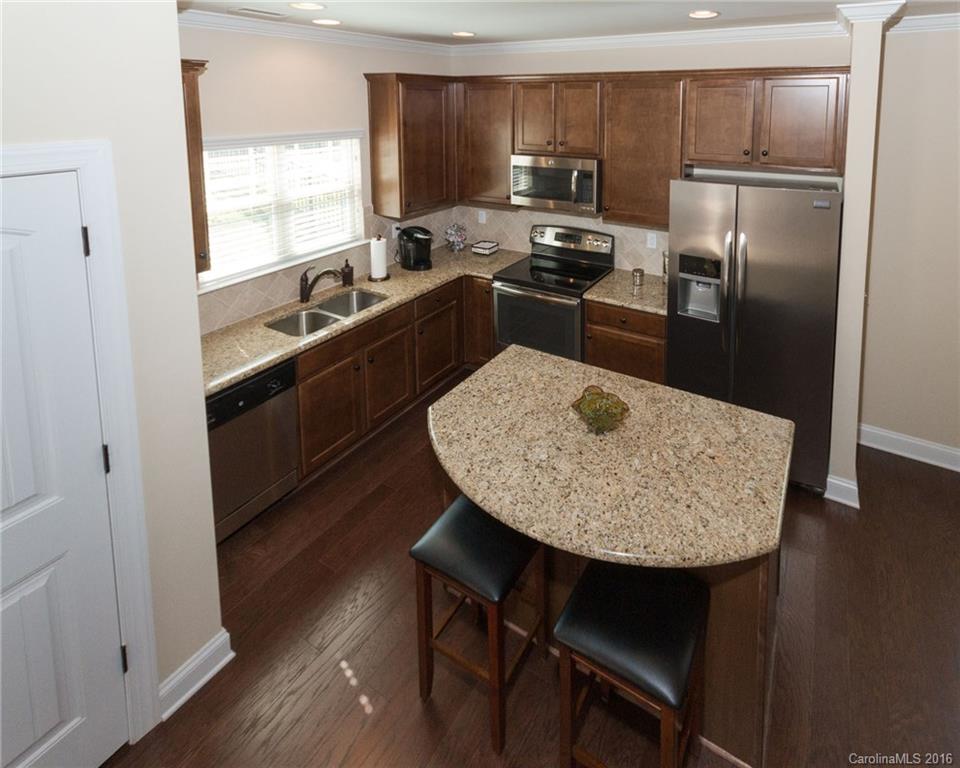 Emerald Green - Residential