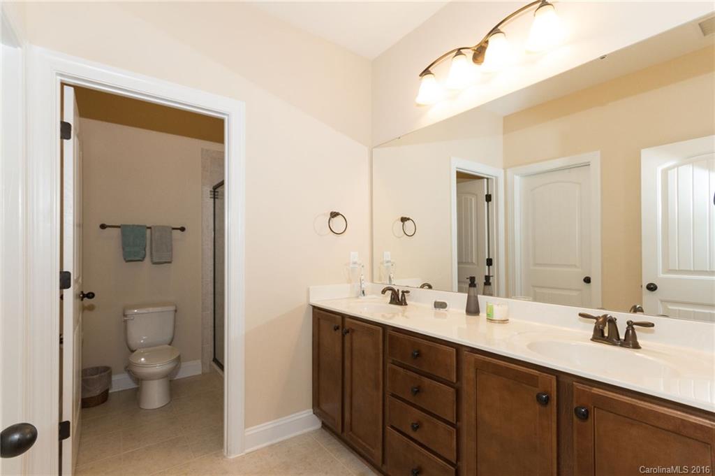 Emerald Green - Residential