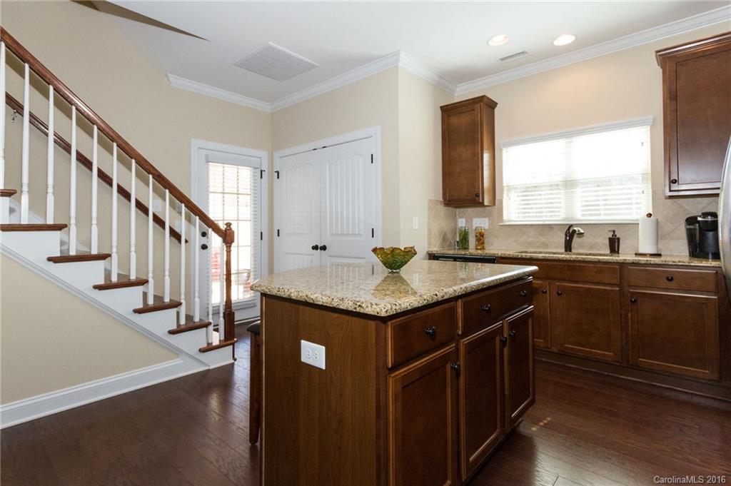 Emerald Green - Residential