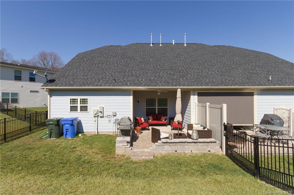 Emerald Green - Residential