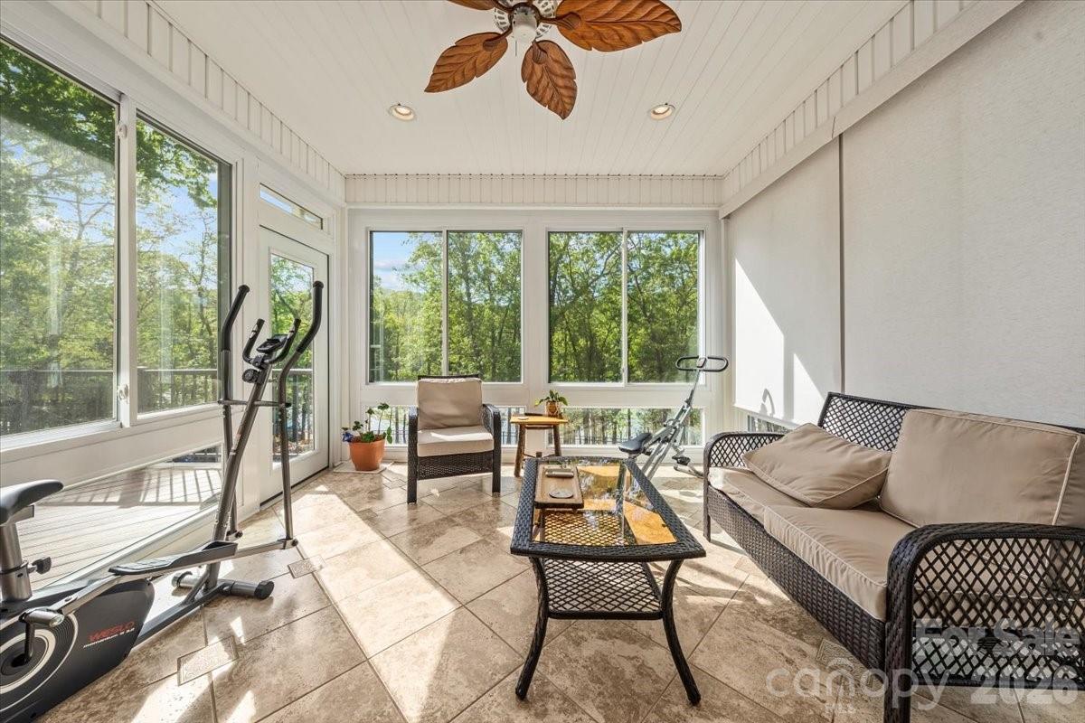 Stoney Point Harbor - Residential