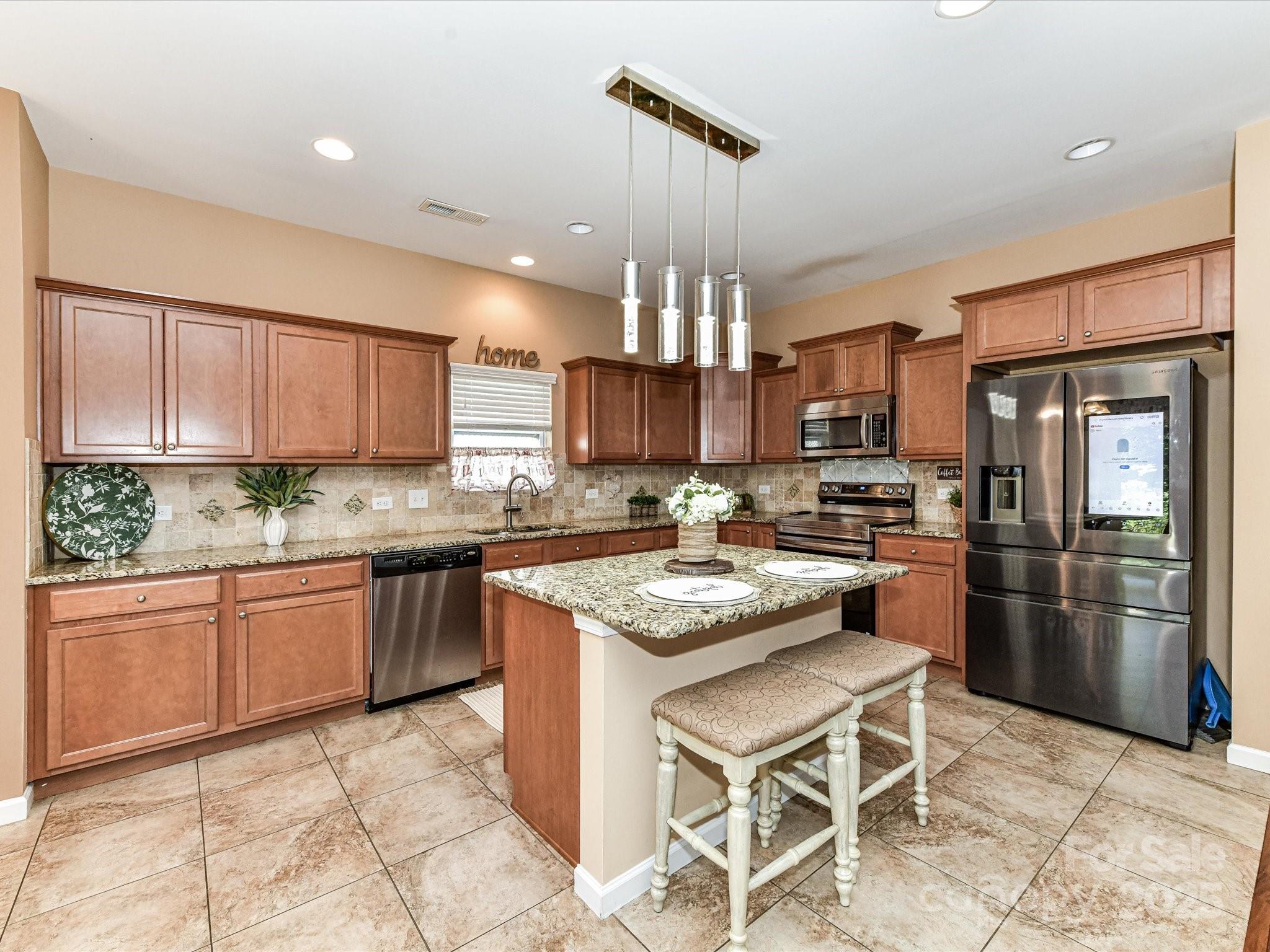 1201 Mountain Laurel Court