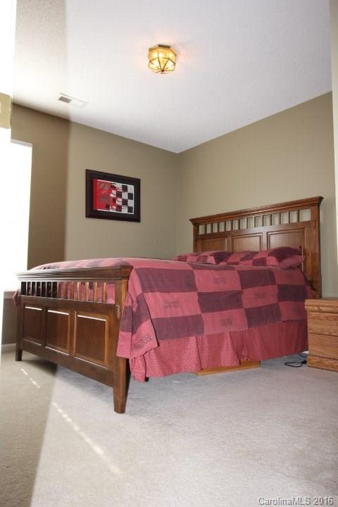 Lantern Green - Residential