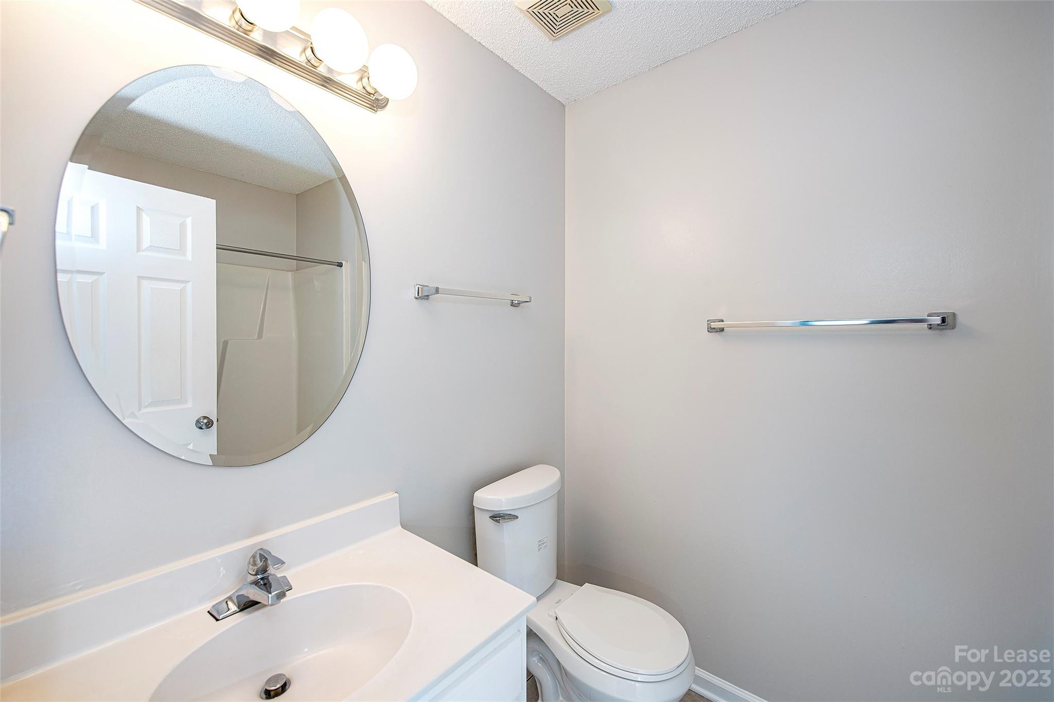 Oakdale Crossing - Residential Lease