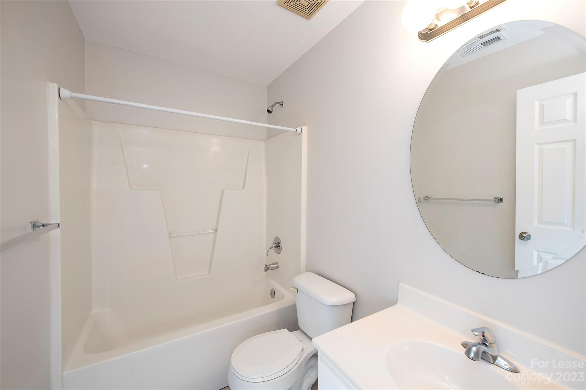 Oakdale Crossing - Residential Lease