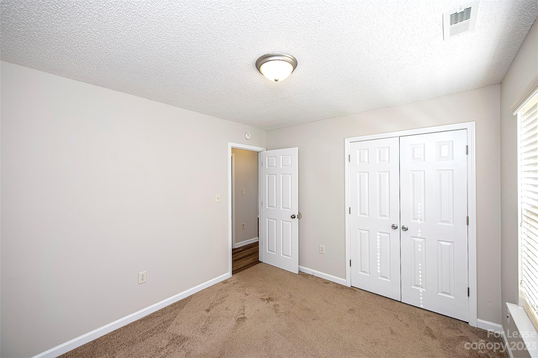 Oakdale Crossing - Residential Lease