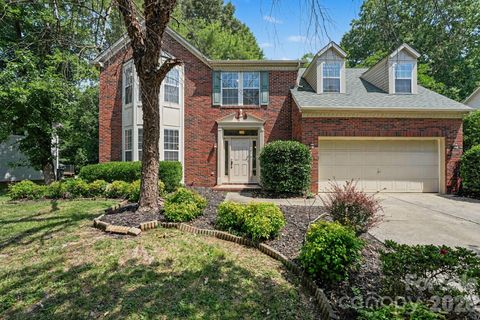 Photo of 8716 Barrister Way, Charlotte, NC 28216 (MLS # 4400707)
