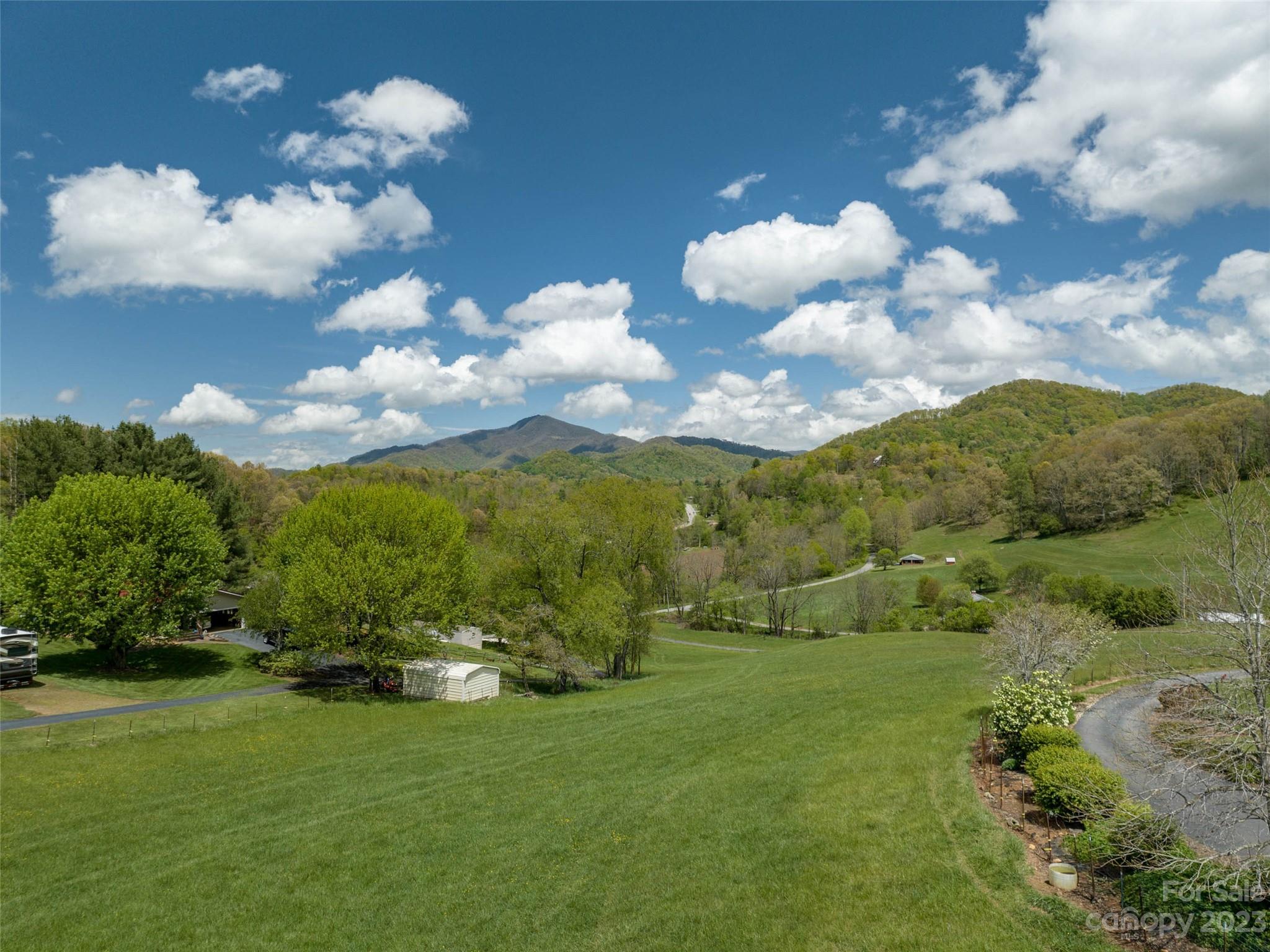 #4 Sunny Hill Lane