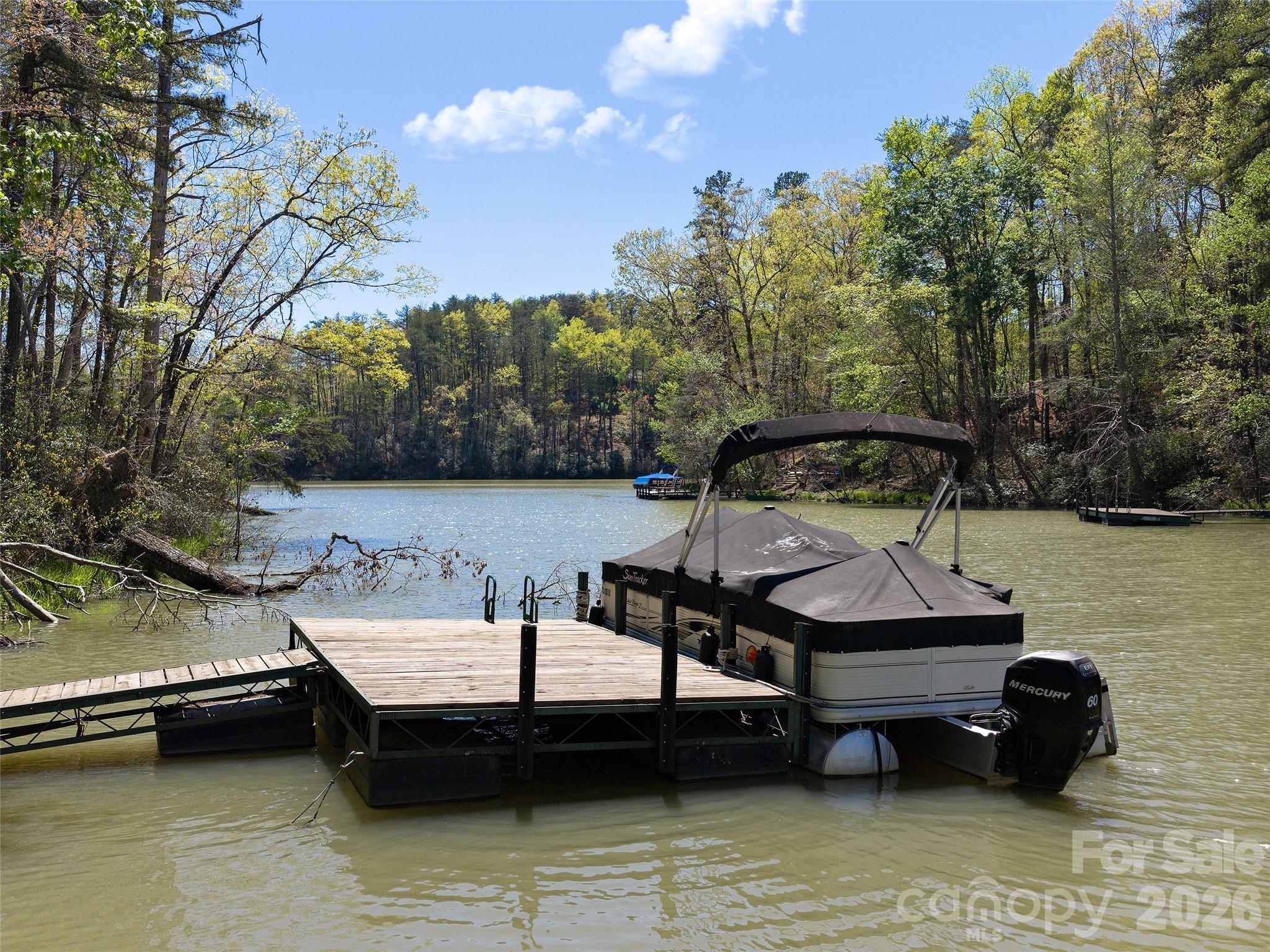 Lake Adger - Residential