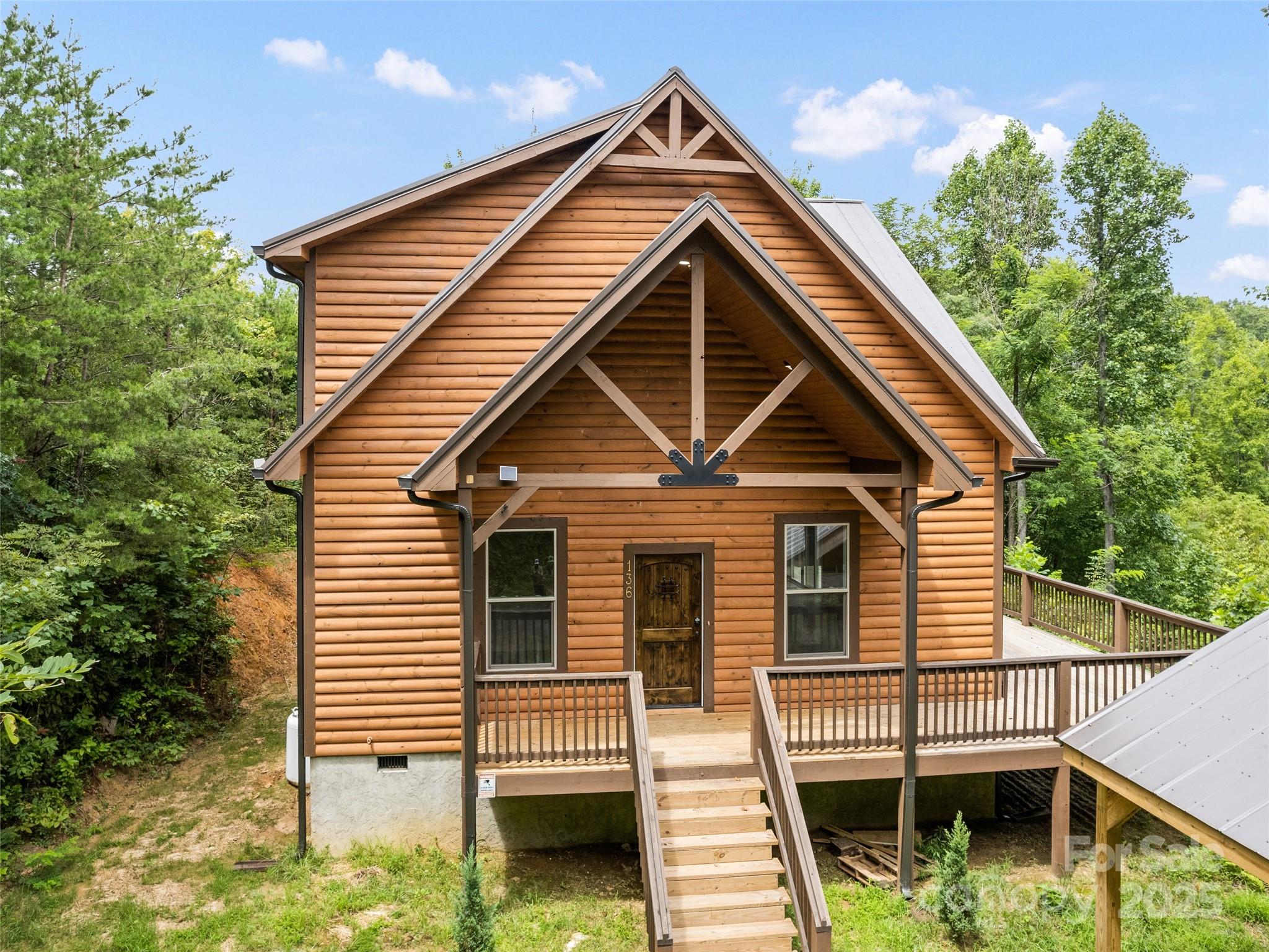 136 Rider Ridge