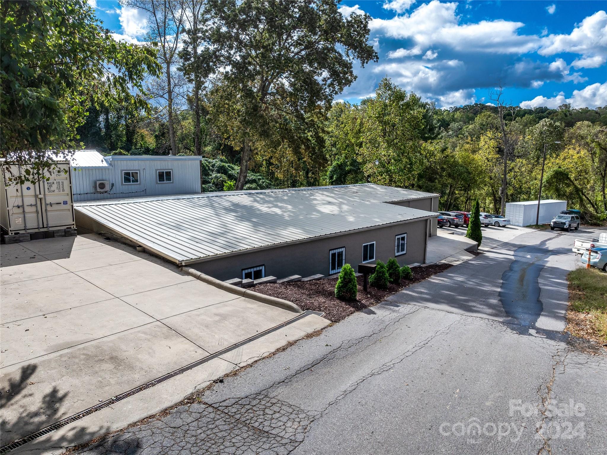 24 Old County Home Road