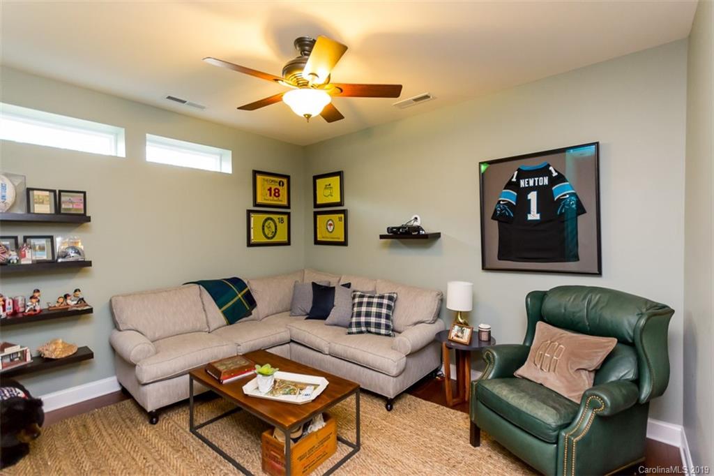 Whitby Pond - Residential