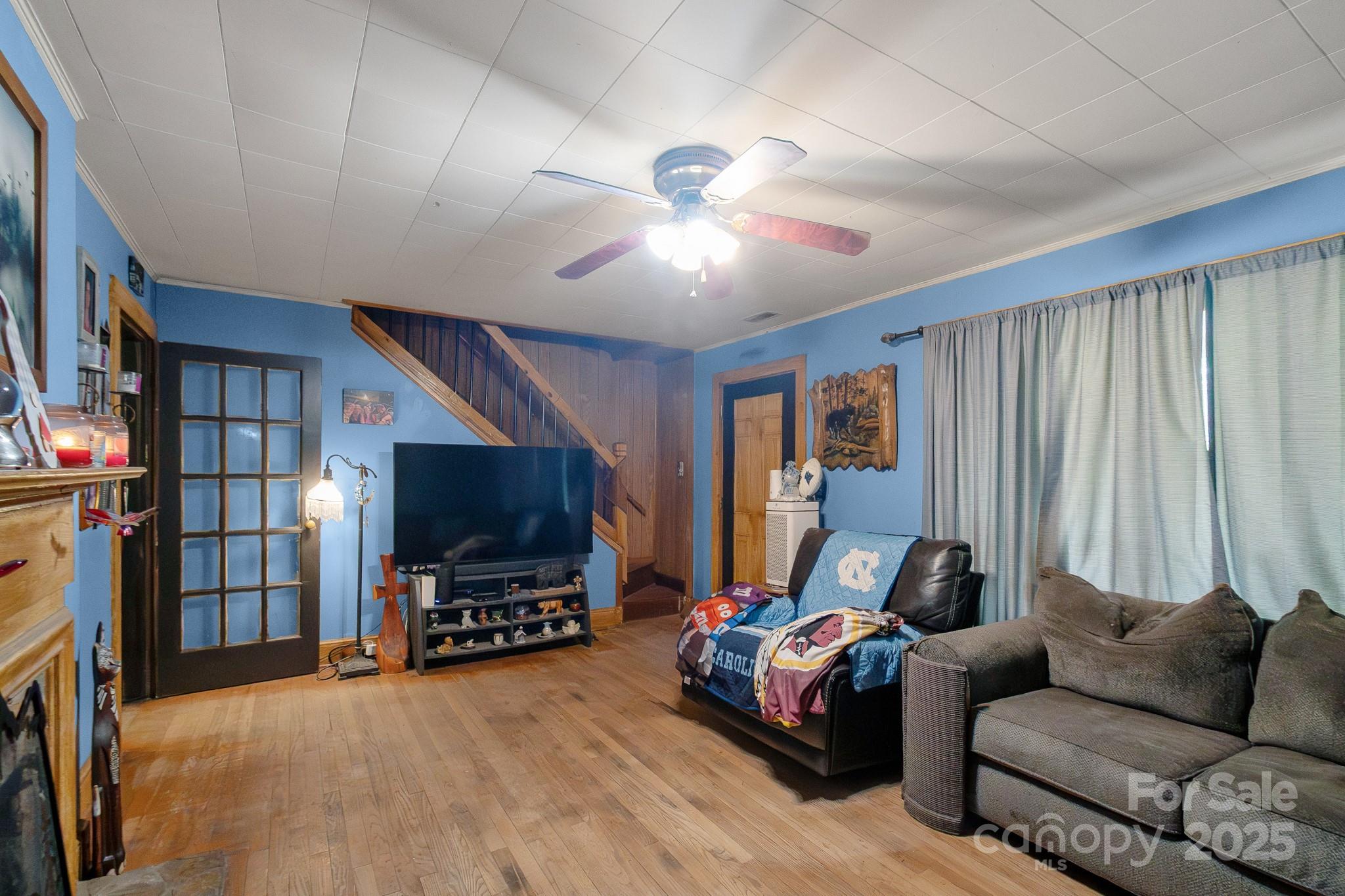 1262 Lawrence Road