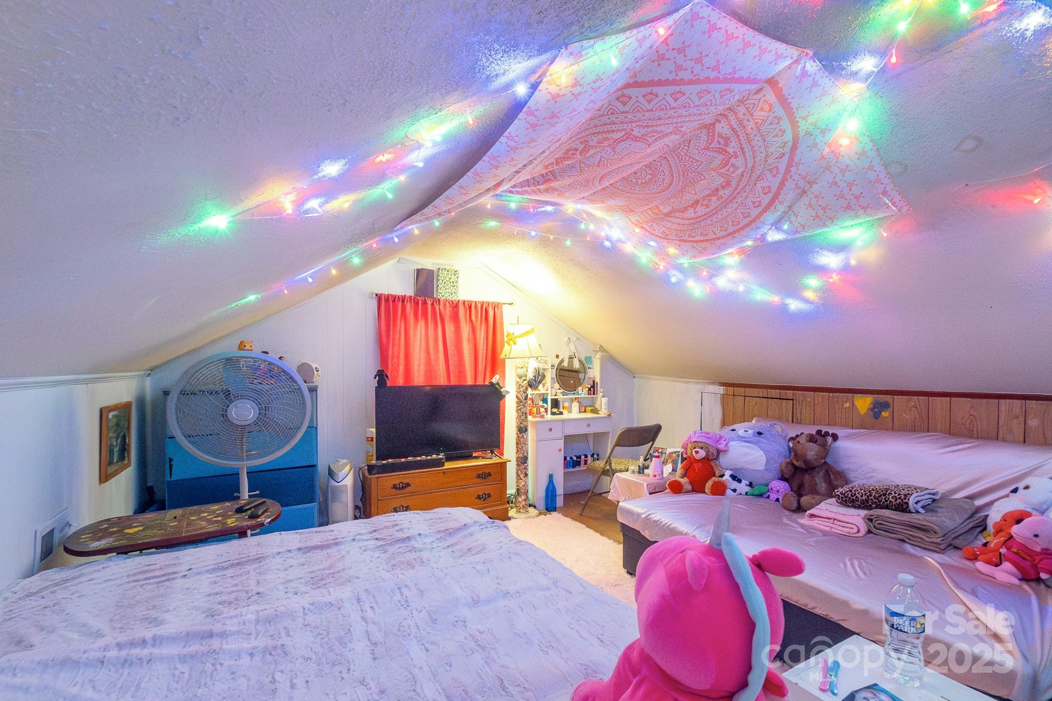 Woodmere - Residential