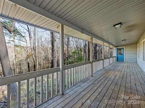 A home in Pisgah Forest