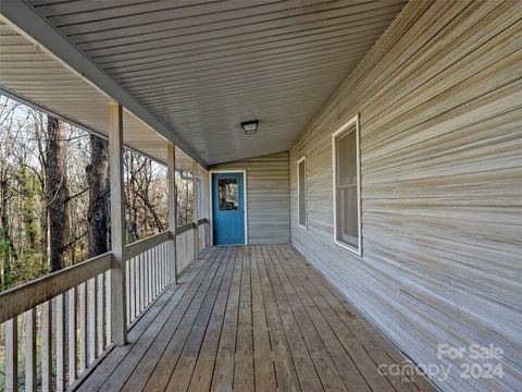 A home in Pisgah Forest