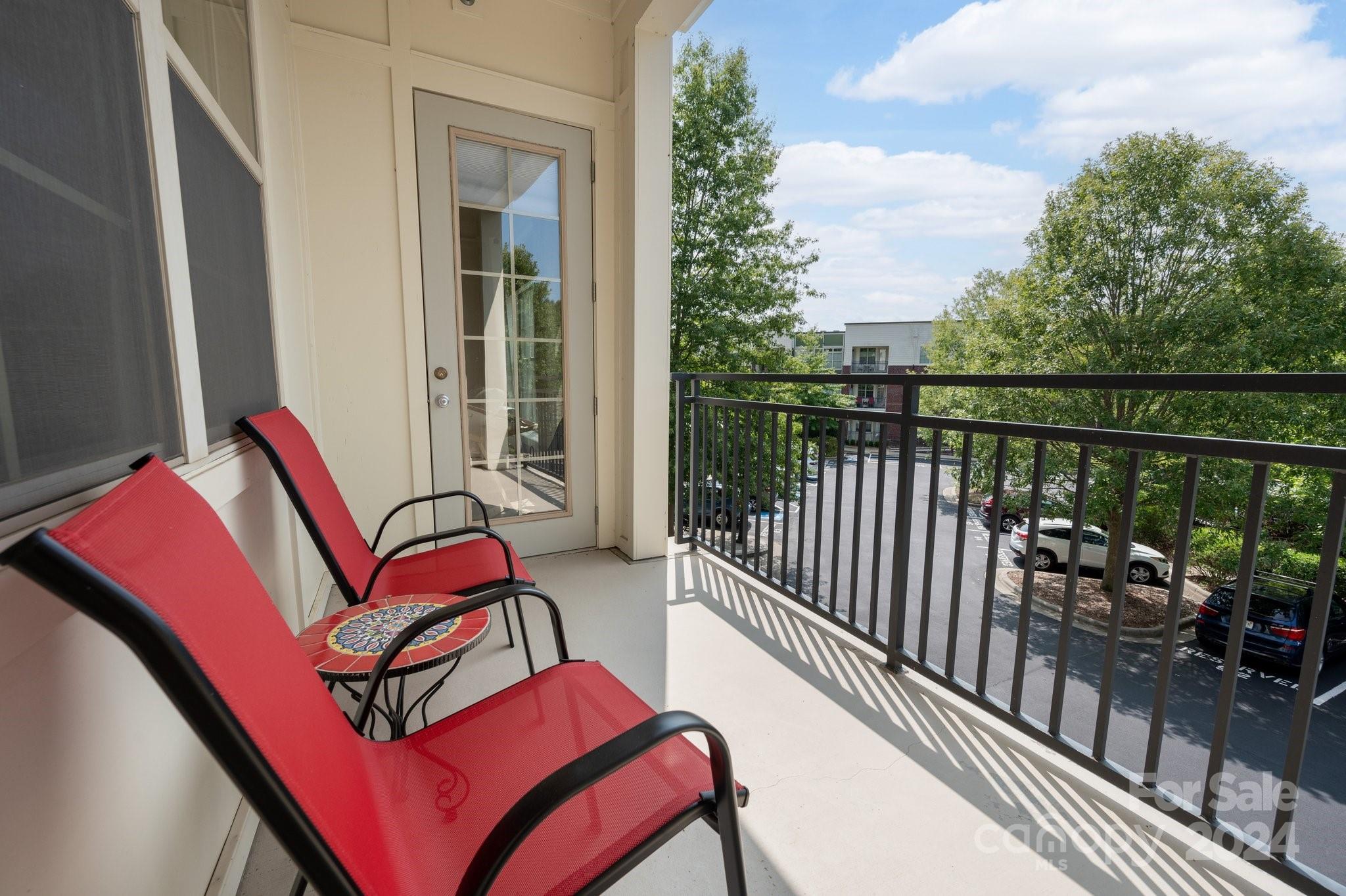 Biltmore Park Town Square - Residential