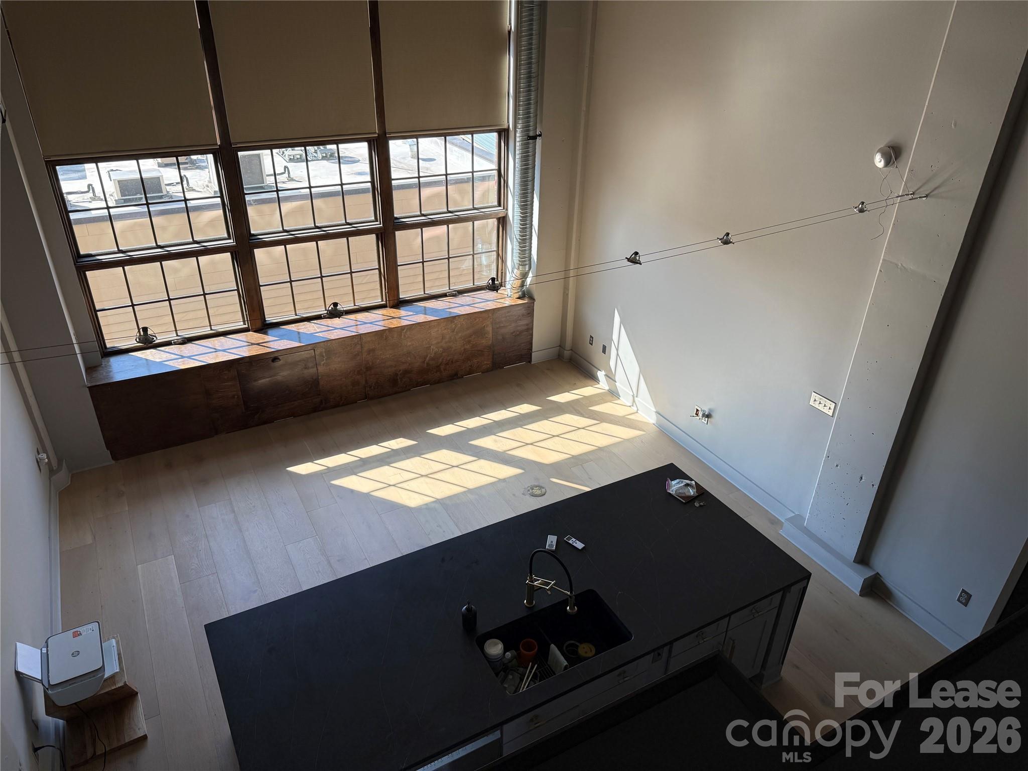 715 N Graham Street 207