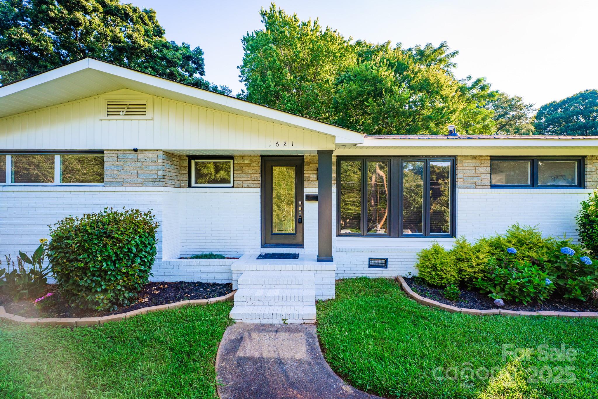 1621 Keeling Place