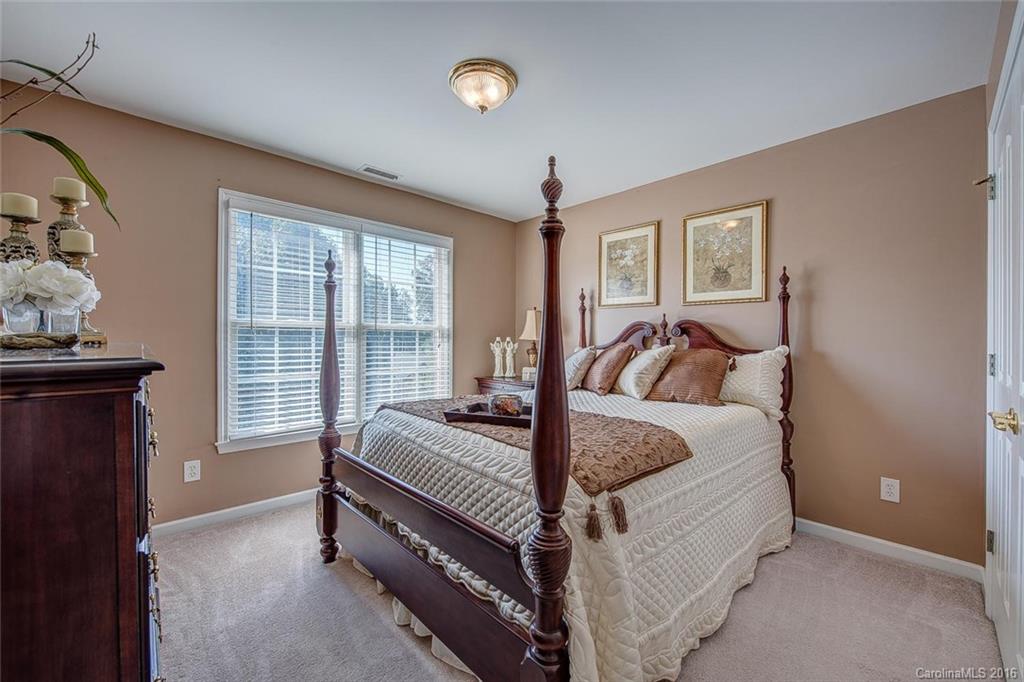 Cypress Pointe - Residential