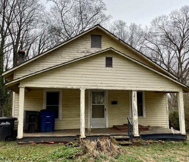 ATTENTION INVESTORS!!  An additional parcel (Parcel ID# 4733-97-4343) will be included with the sale of 1803 5th St. - the total acreage for both lots (Lots 72 & 73) is 0.34 acres.  Access to City of Statesville sewer and water services.  Property located close to I-77 and both Downtown Statesville & Downtown Troutman.