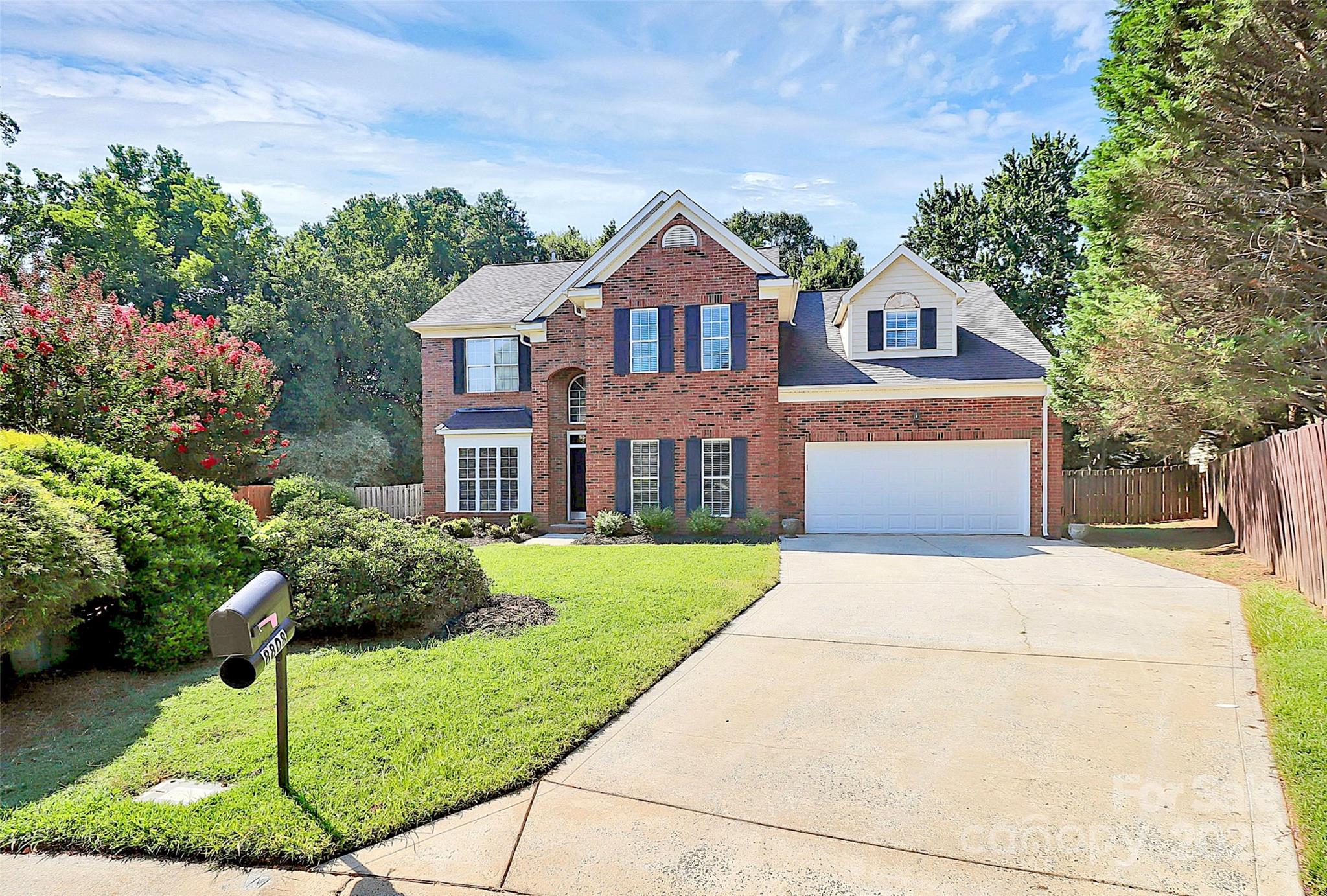 8808 Orchid Place