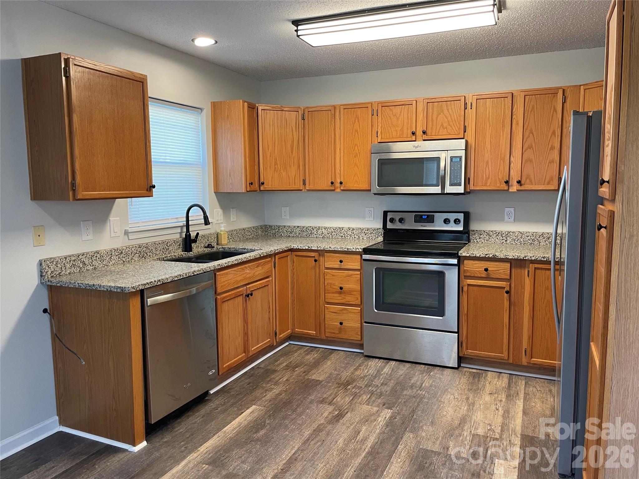 Tall Oaks - Residential