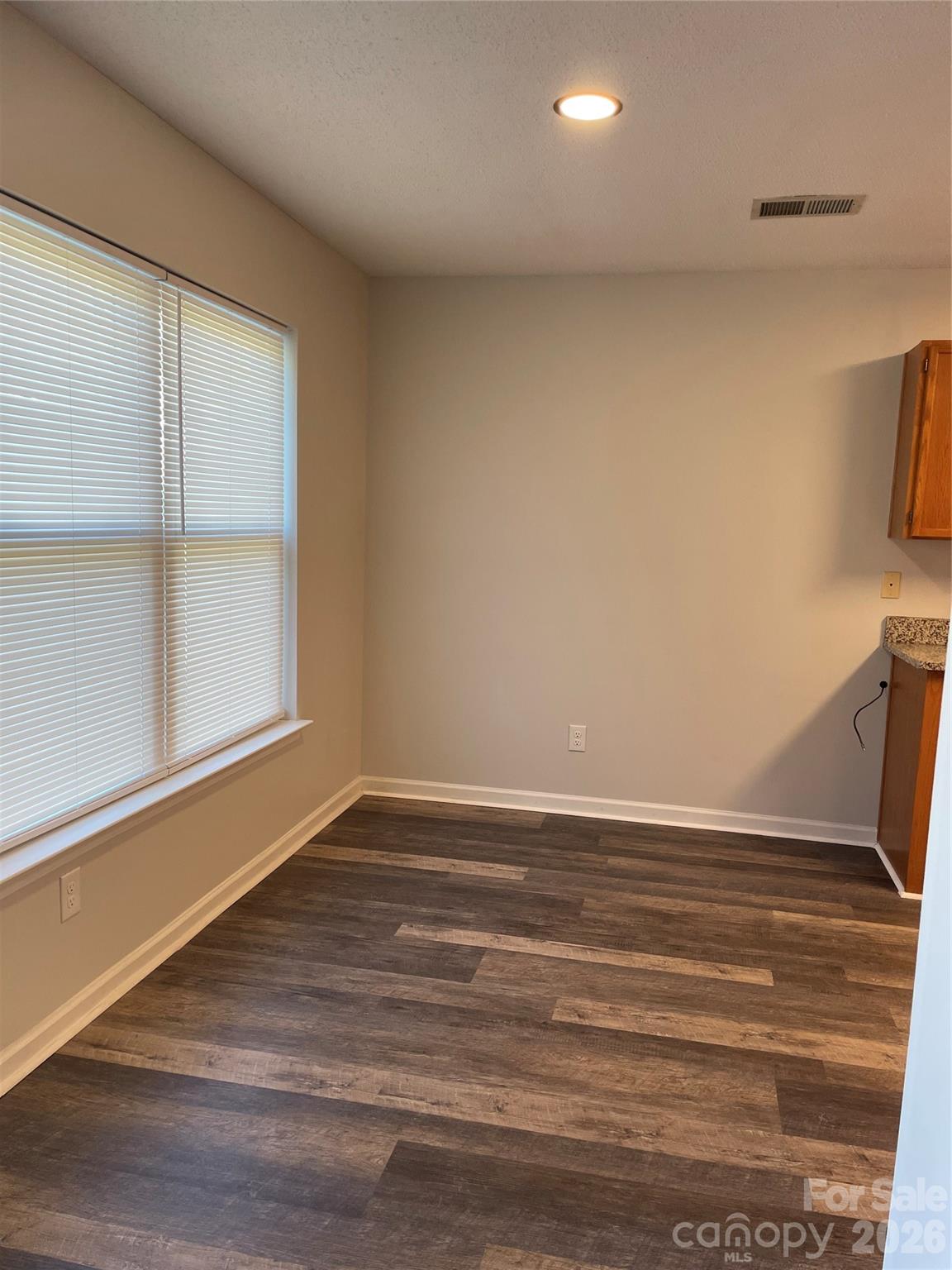 Tall Oaks - Residential