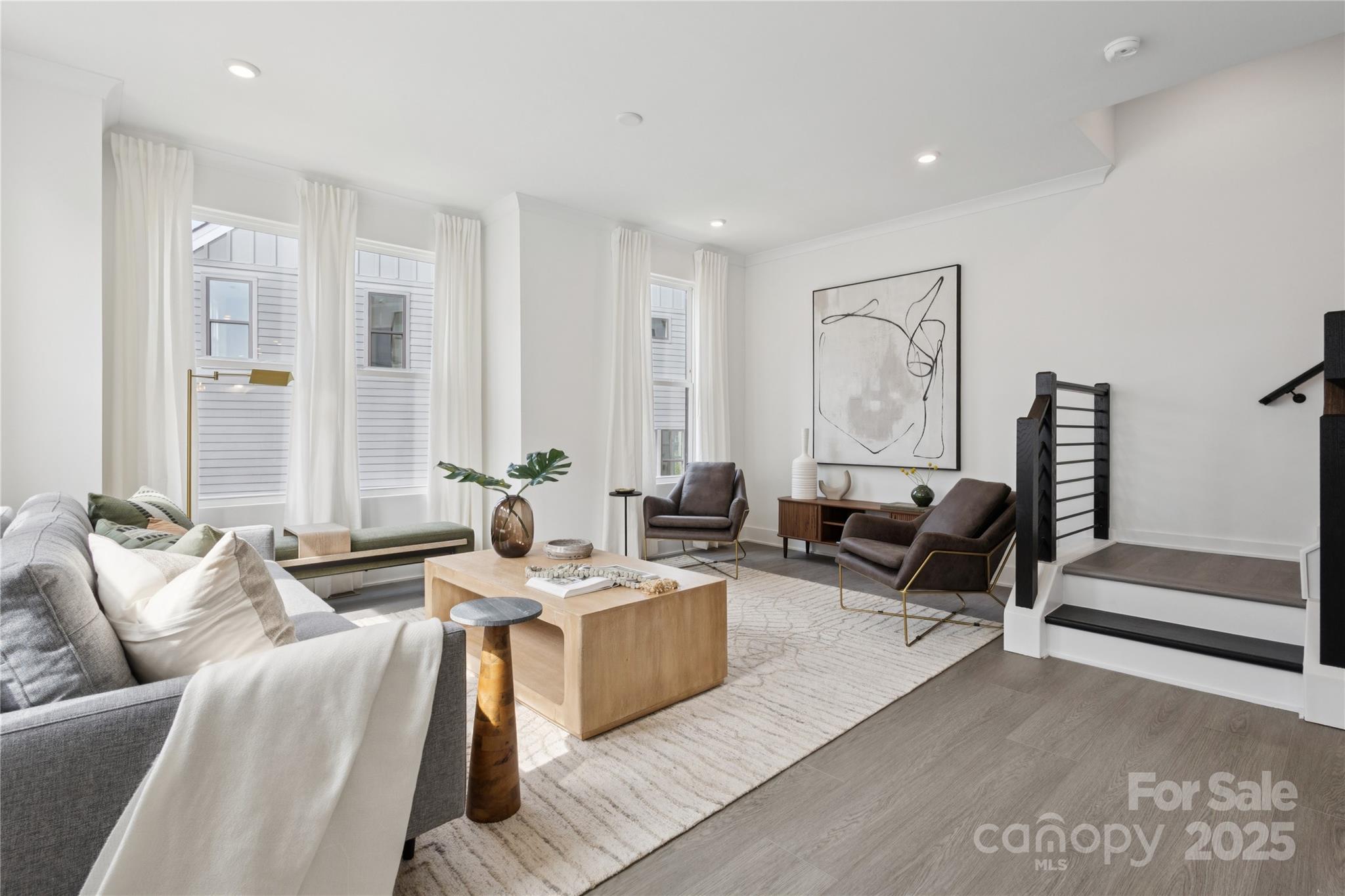 5021 Dutchess Drive 43