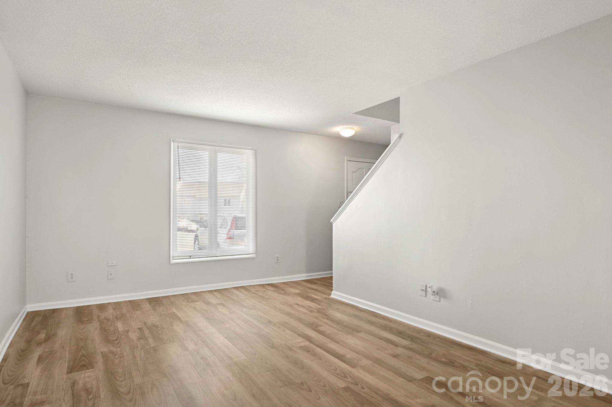 1905 Mereview Court 20