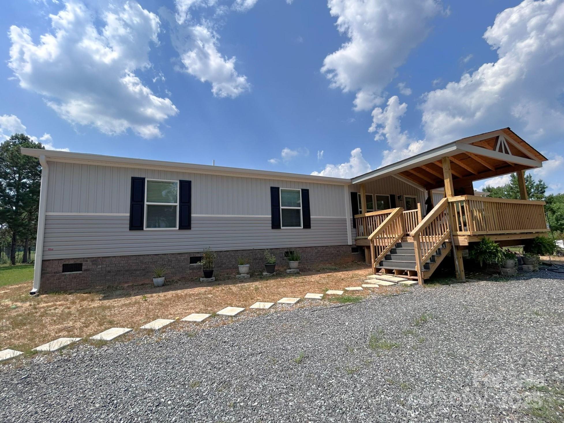 1808 Aiken Road