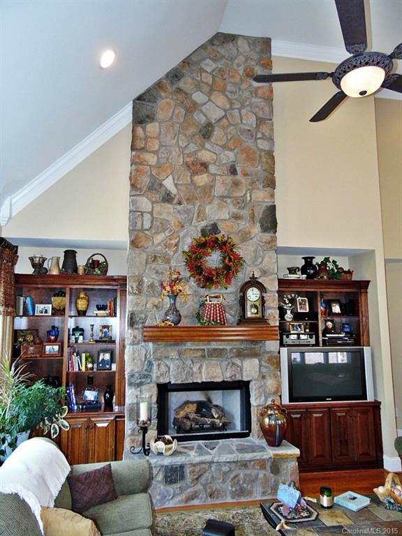 Joslin Pointe - Residential