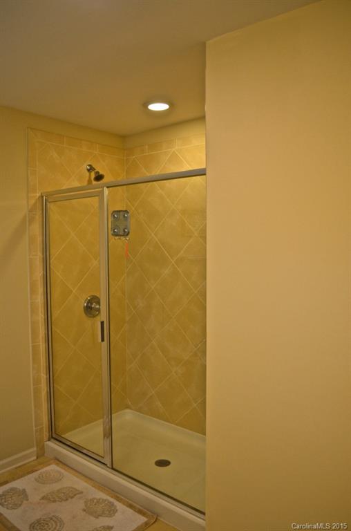 Fairington Oaks - Residential