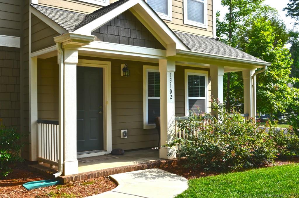 Fairington Oaks - Residential