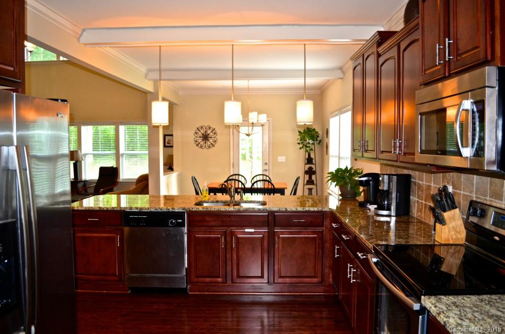 Fairington Oaks - Residential