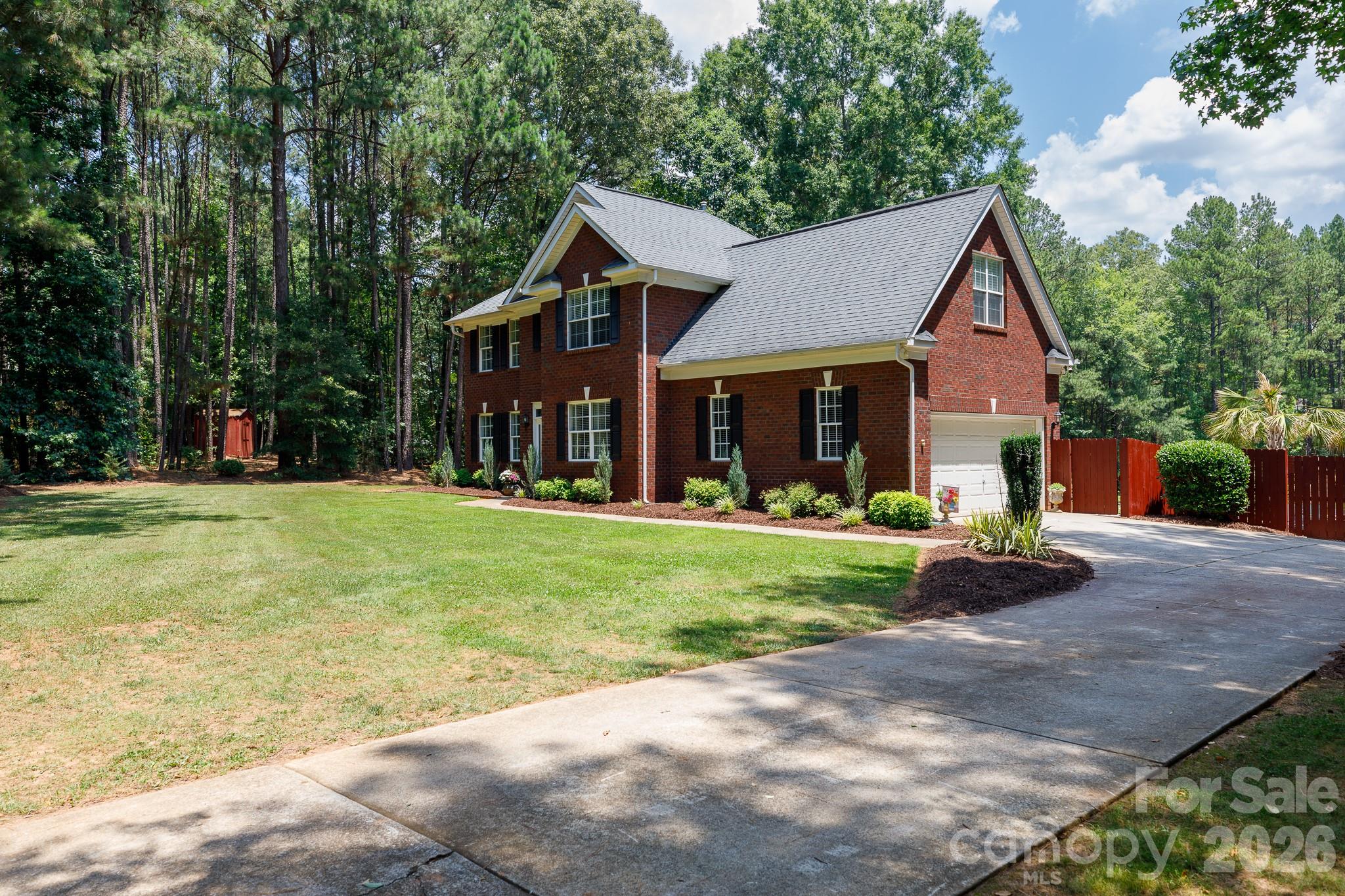 3009 Mamoth Oak Drive