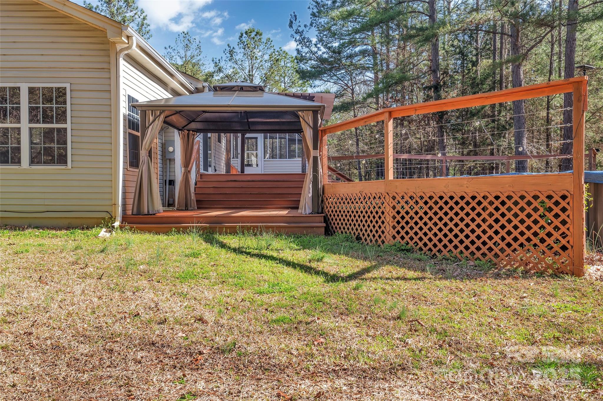 Moffit Creek - Residential