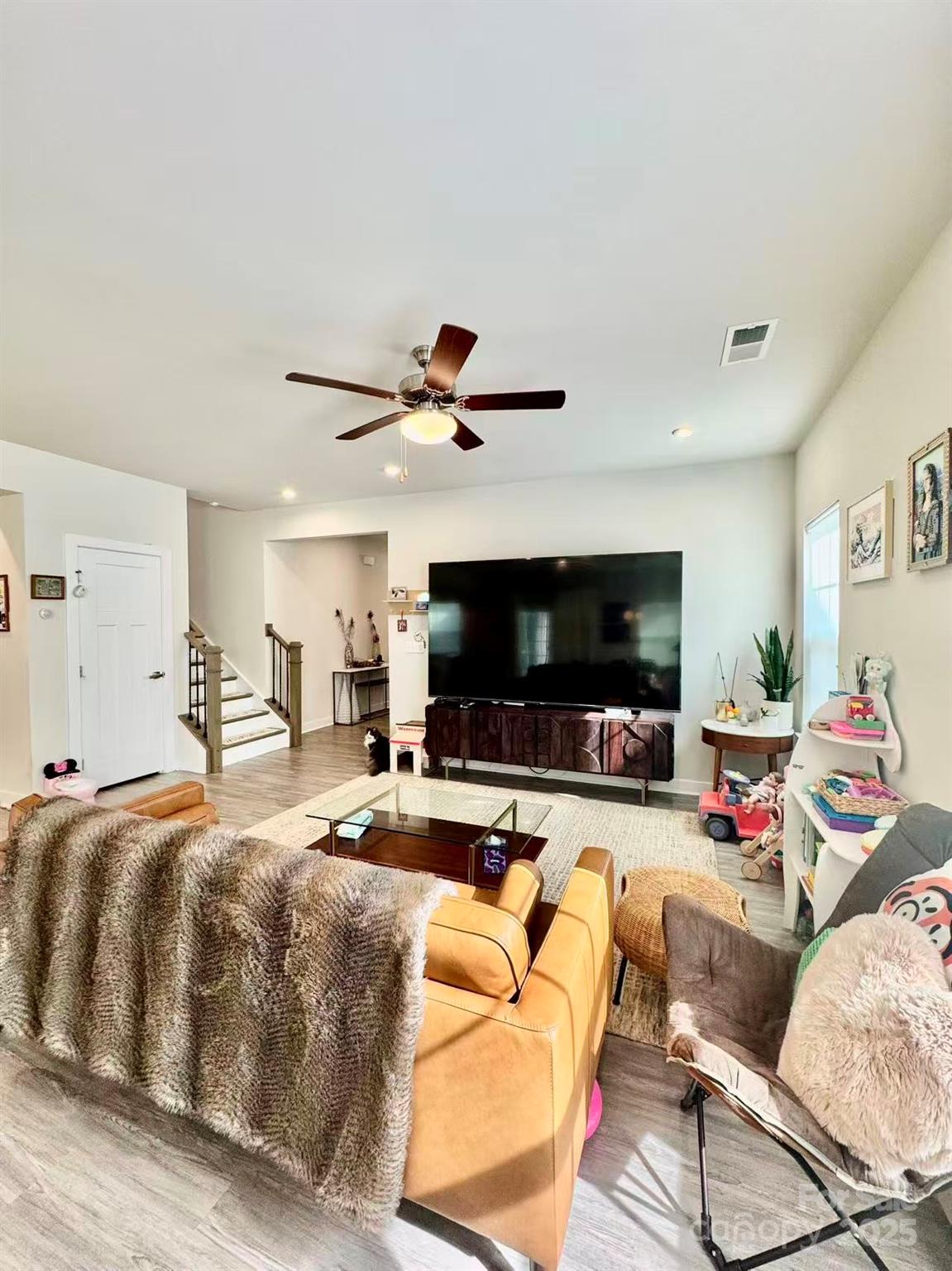 4735 Green Mountain Drive 394