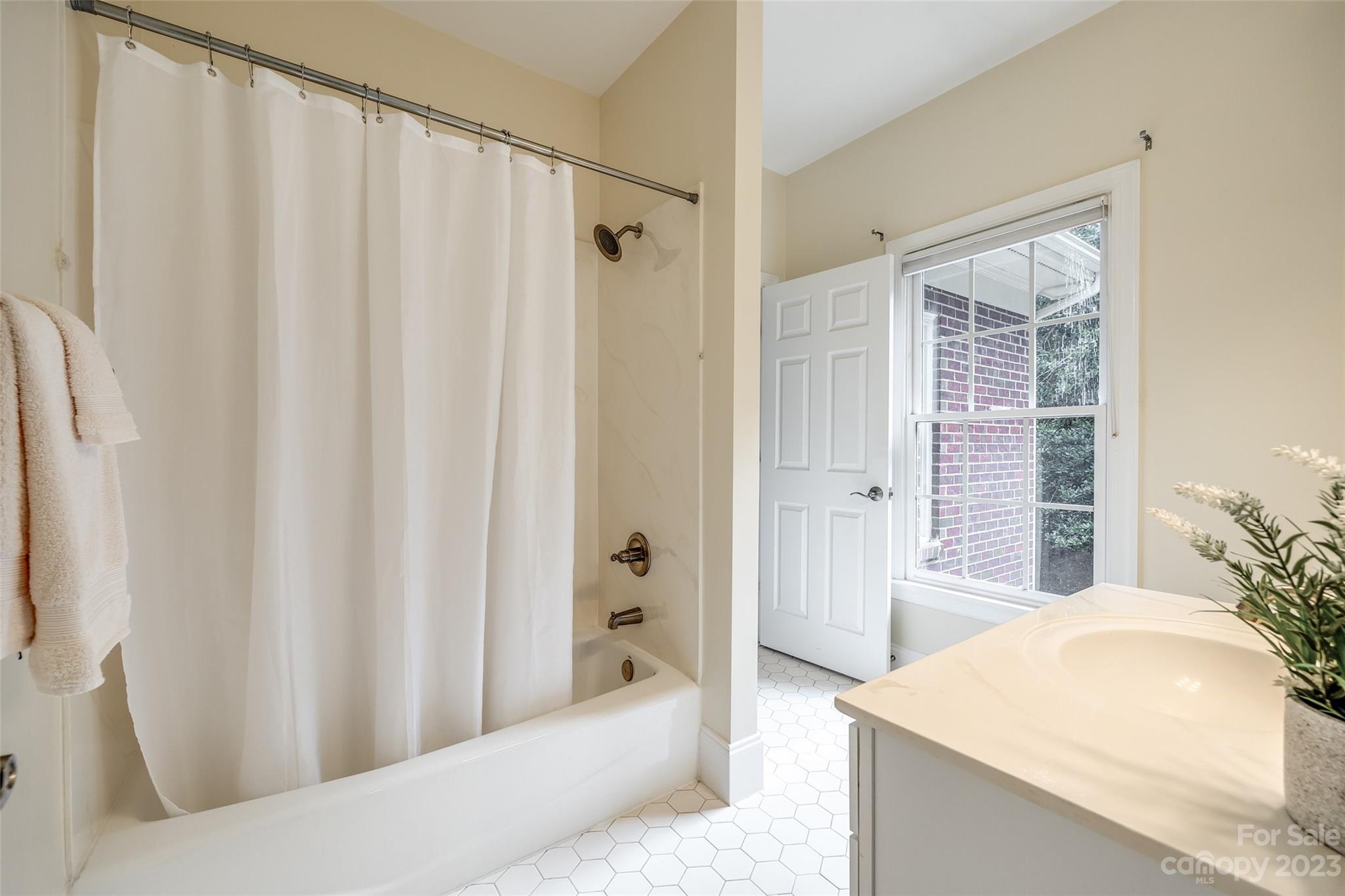 Piper Glen - Residential