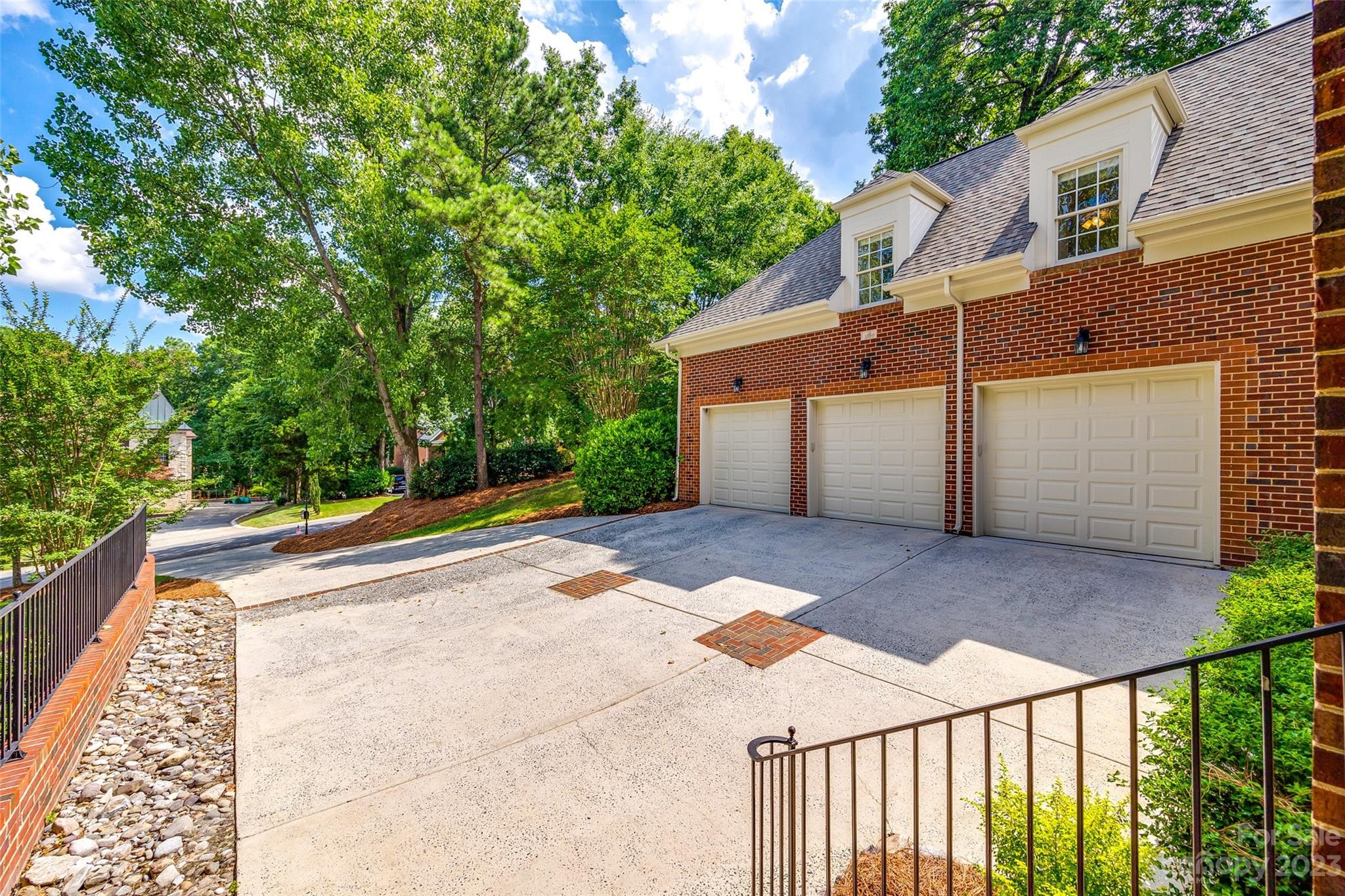 Piper Glen - Residential