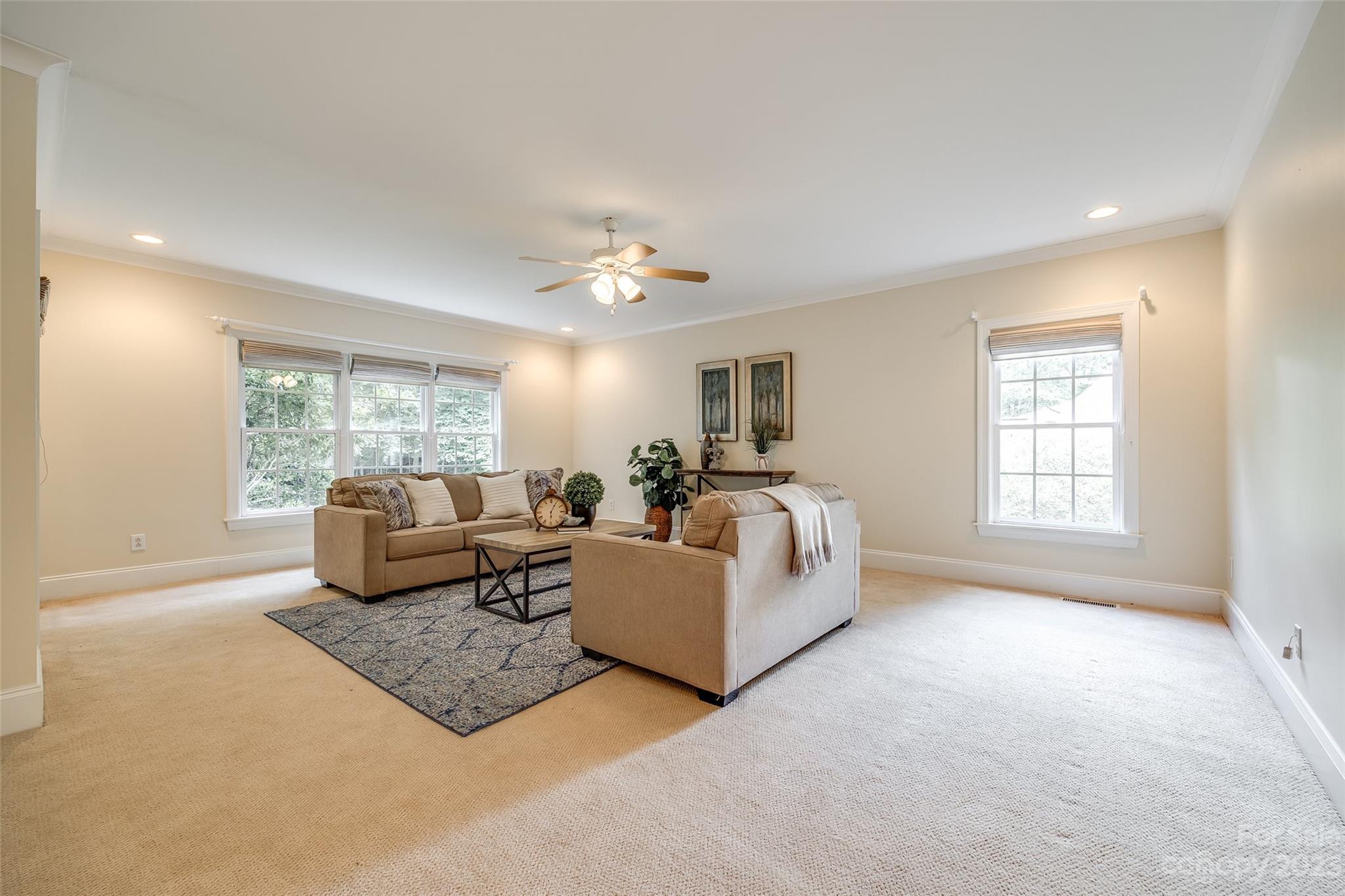 Piper Glen - Residential