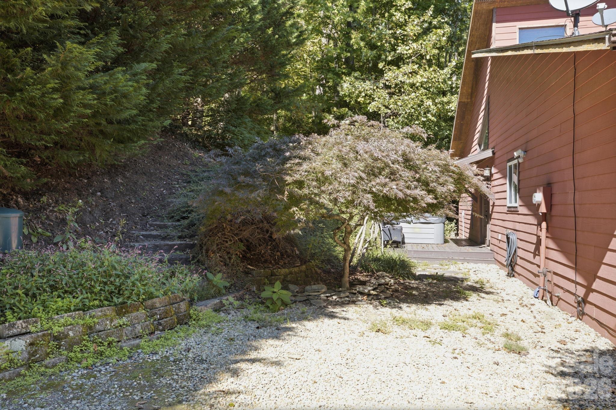 621 Trout Cove Road