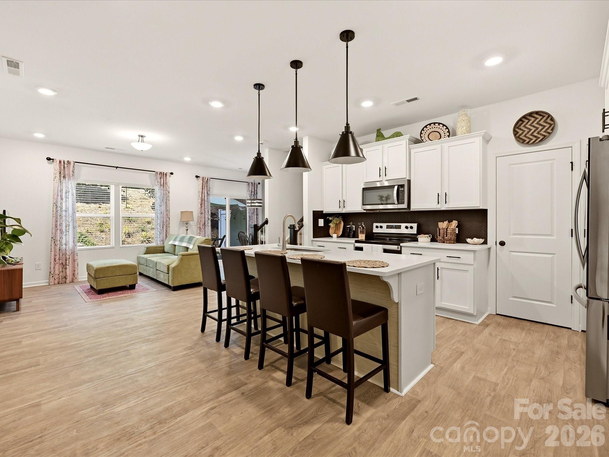 2018 Crooked Oak Lane